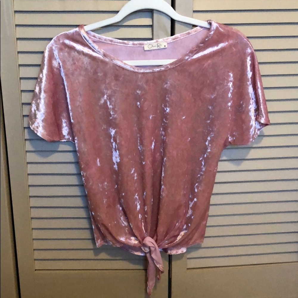 Metallic/shine pink top